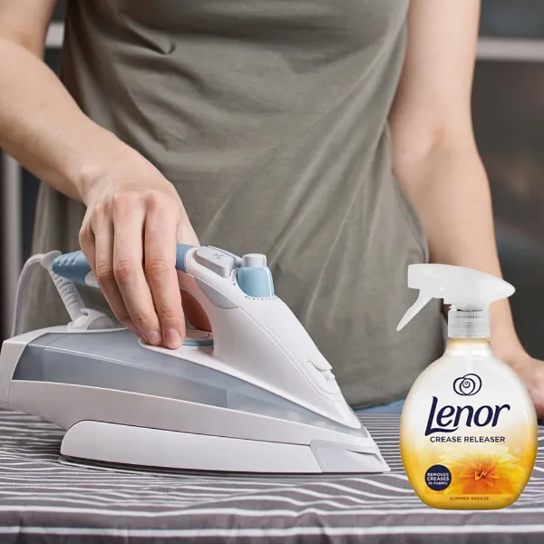 Lenor gyűrődés kisimító spray 500ml Summer Breeze termékhez kapcsolódó kép
